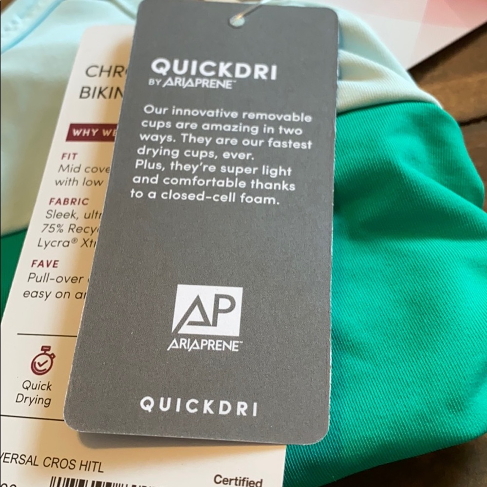 🎈NWT! Athleta Chroma Cross Strap bikini top. Sm - Picture 4 of 9